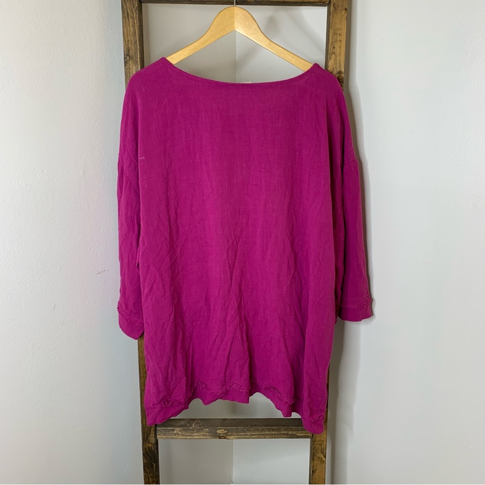Umgee Women's Fringe Edge Magenta Top Size L - Picture 7 of 7